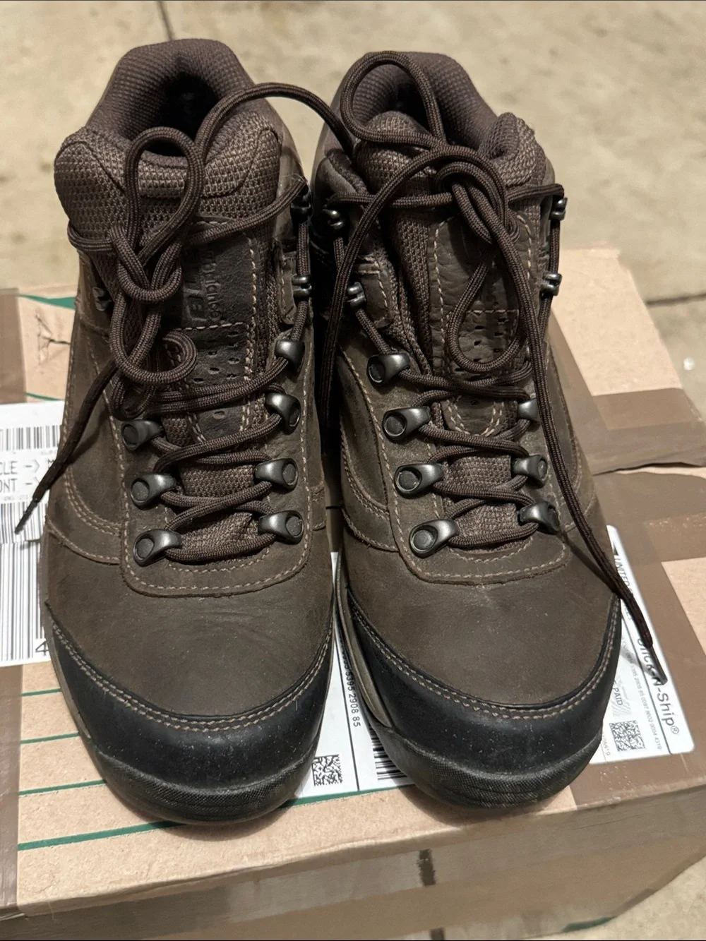 New Balance 978 Gore-Tex Men's Brown Lace-Up Waterproof Hiking Boots size 10